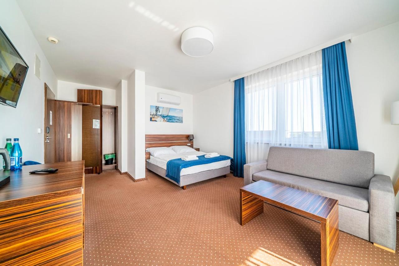 Marina Apartamenty & Pokoje Владыславово Экстерьер фото